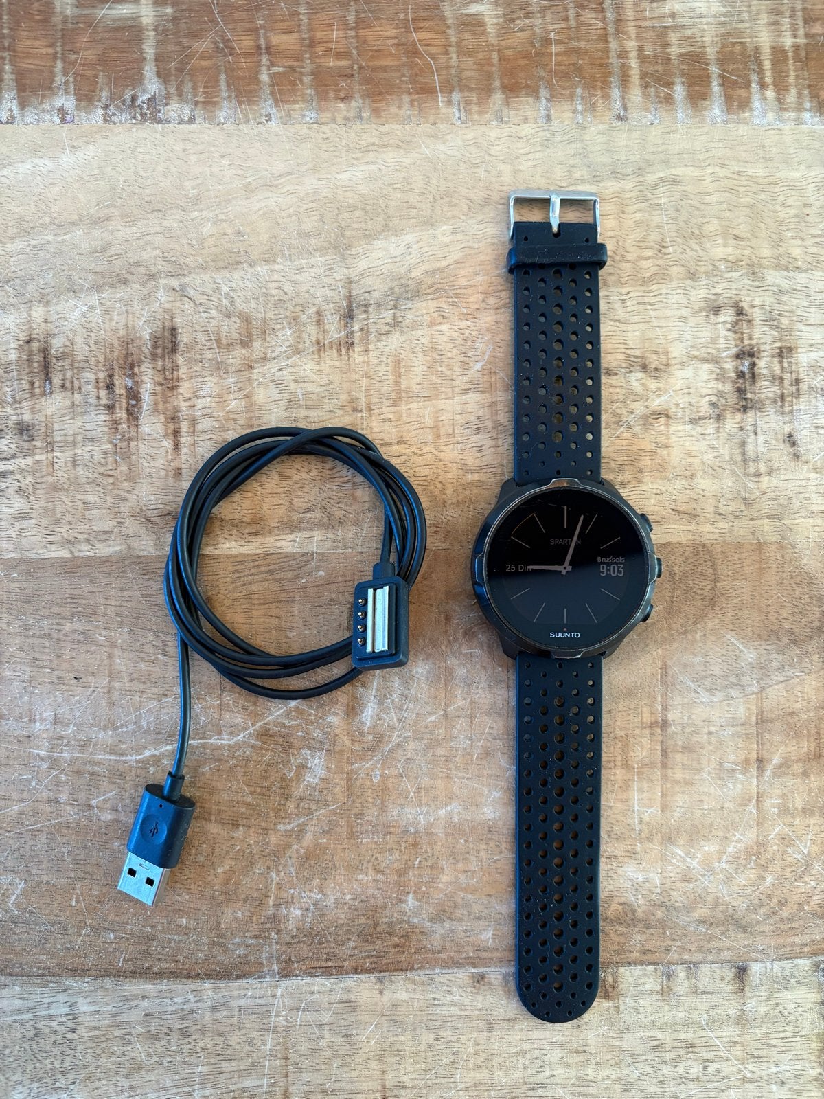 Suunto Spartan Sport Wrist HR All Black sporthorloge, Sieraden, Tassen en Uiterlijk, Sporthorloges, Zwart, Ophalen of Verzenden