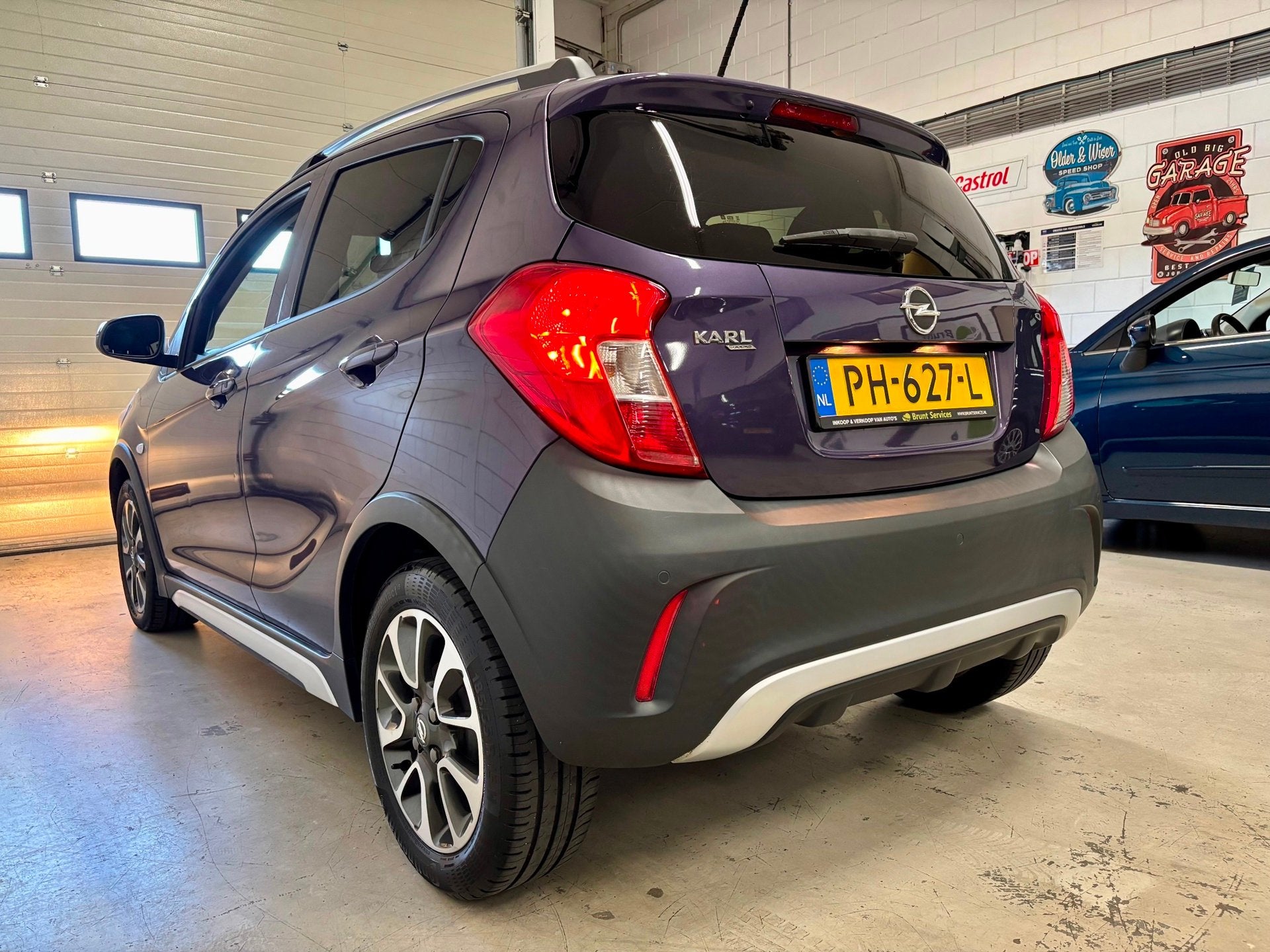 Opel KARL 1.0 Rocks Online Edition Bj.17|Carplay|Stoelverwar, Voorwielaandrijving, 839 kg, Stof, Gebruikt