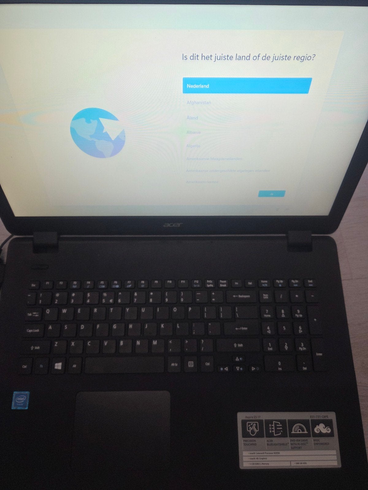Acer Aspire ES 17 (ES1-731-C8PE) - Accu defect, Computers en Software, Windows Laptops, Ophalen, Minder dan 4 GB, Qwerty, Minder dan 2 Ghz