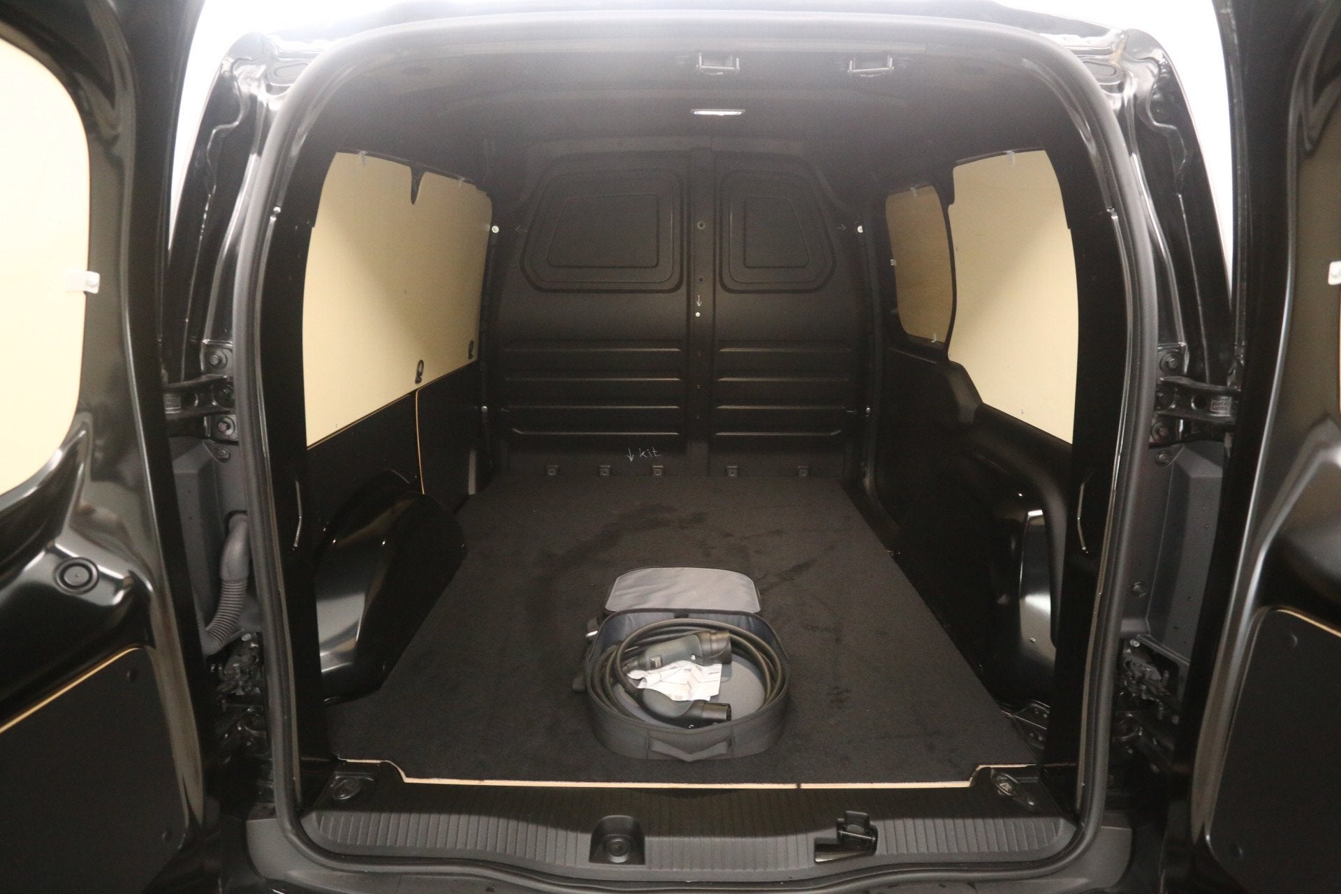 Mercedes-Benz Ecitan