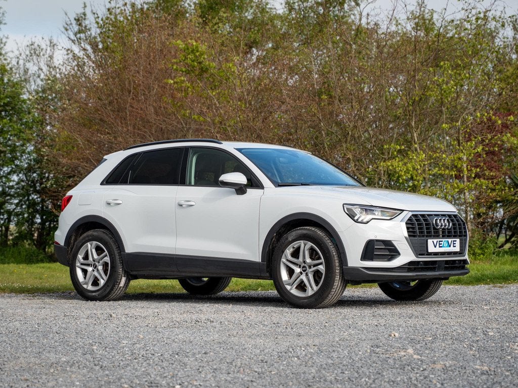 Audi Q3 45 TFSI e // proefrit mogelijk, Auto's, Audi, Bedrijf, Te koop, Q3, ABS, Adaptieve lichten, Airbags, Airconditioning, Alarm