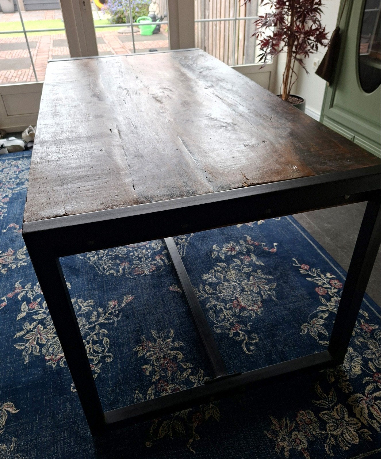 Robuuste eettafel met metalen onderstel (180x90x79cm), Huis en Inrichting, Gebruikt, 50 tot 100 cm, 150 tot 200 cm, Industrieel, Robuust