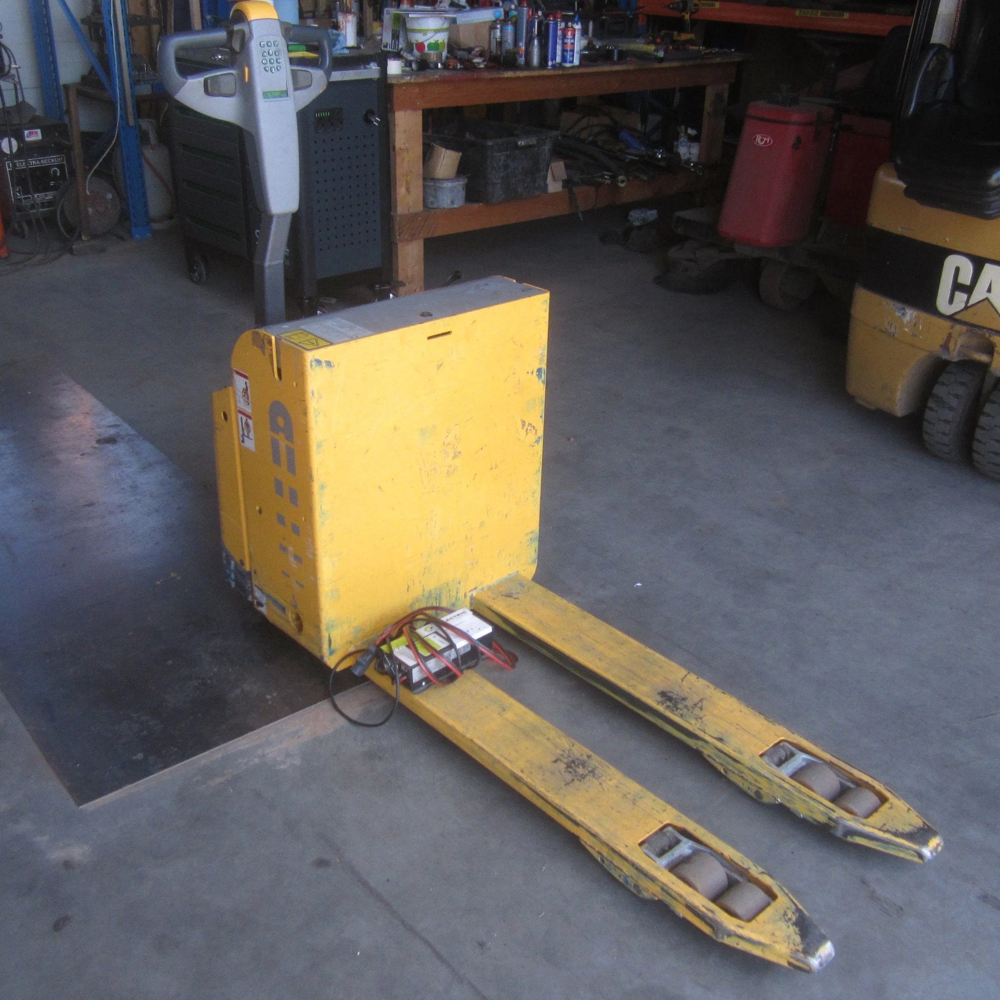 Atlet Pallettruck PLL-180, hefv. 1800 kg. nr. 1 (bj 2011), 1000 tot 2000 kg, Elektrisch, Palletwagen, Atlet