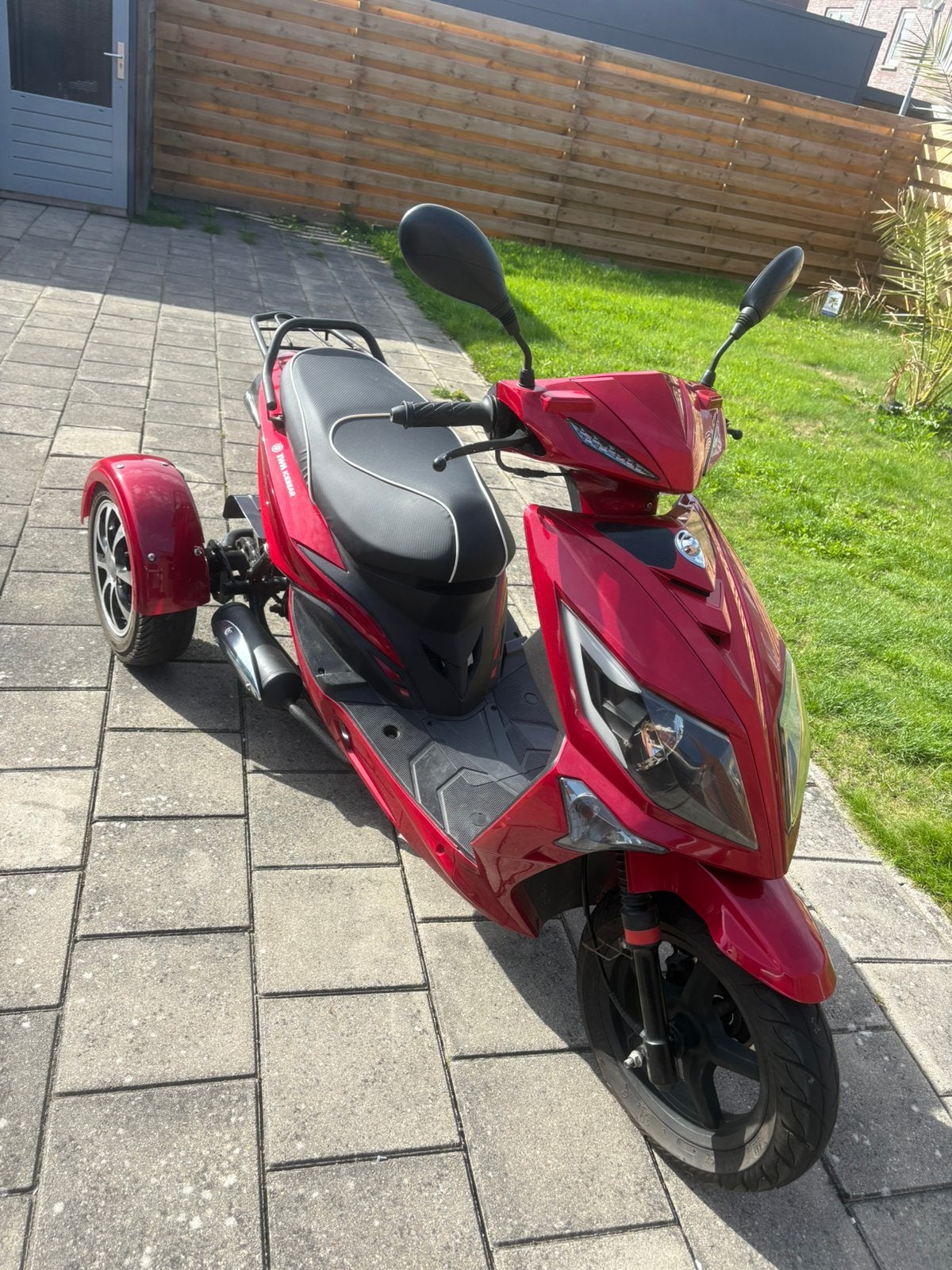 TWM Icebear rijbewijsvrije scooter, Fietsen en Brommers, Ophalen, Overige modellen, Maximaal 45 km/u, Zo goed als nieuw