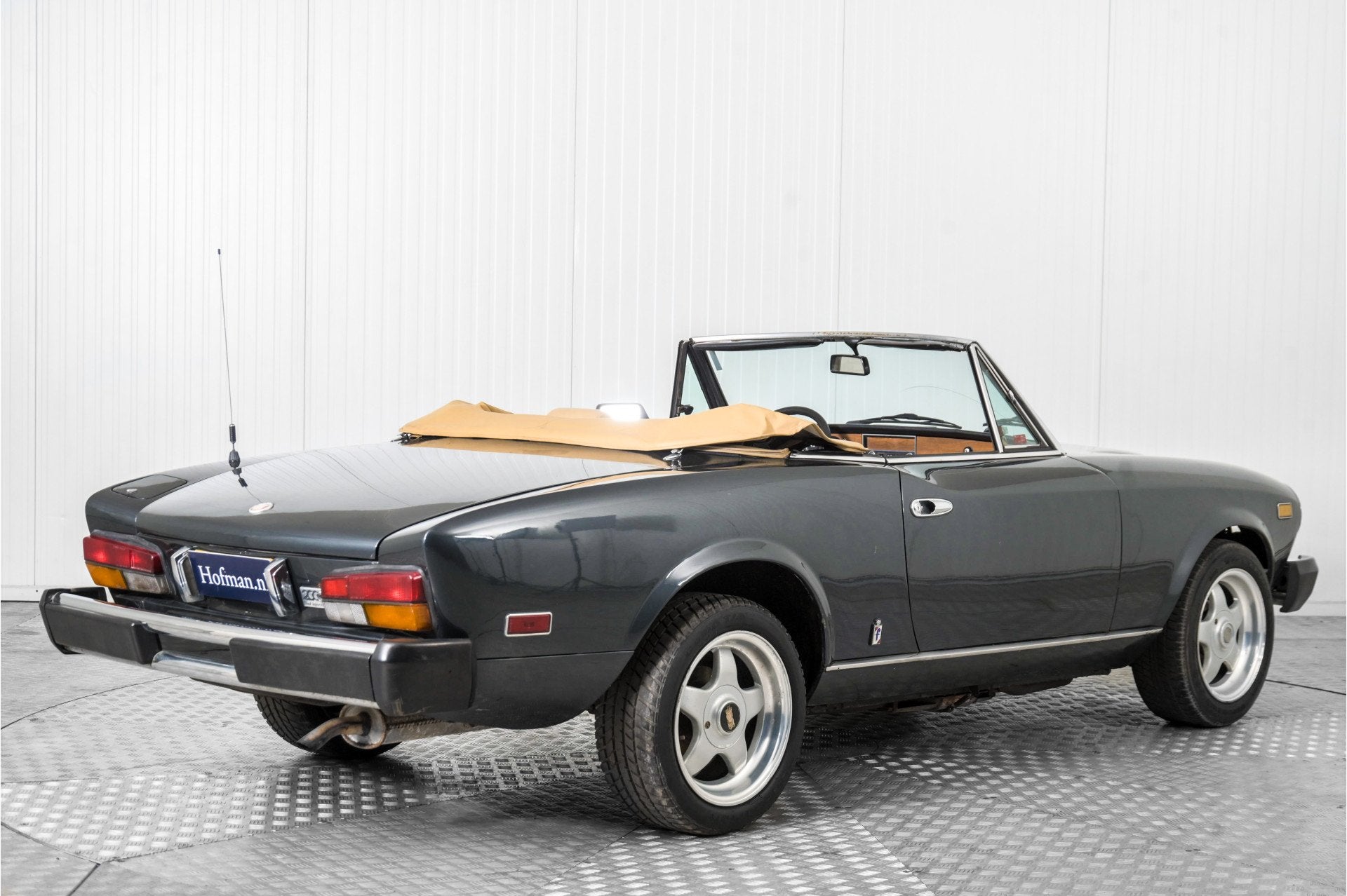 Fiat Spider 2000 (bj 1981), Achterwielaandrijving, Overige modellen, 4 cilinders, Cabriolet
