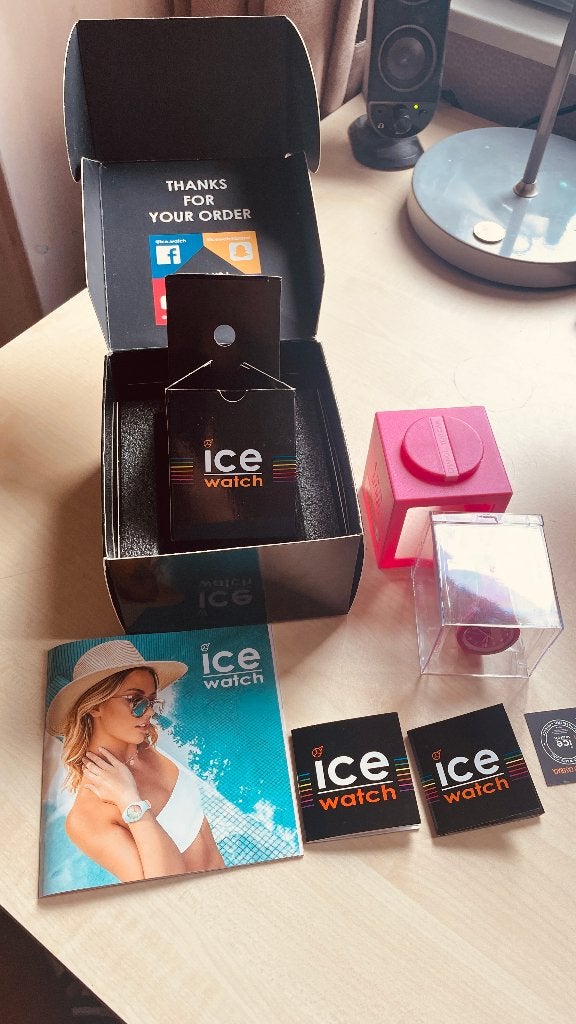 Ice Watch Ola (meisjes), Ophalen of Verzenden, Zo goed als nieuw, Roze, Jongen of Meisje