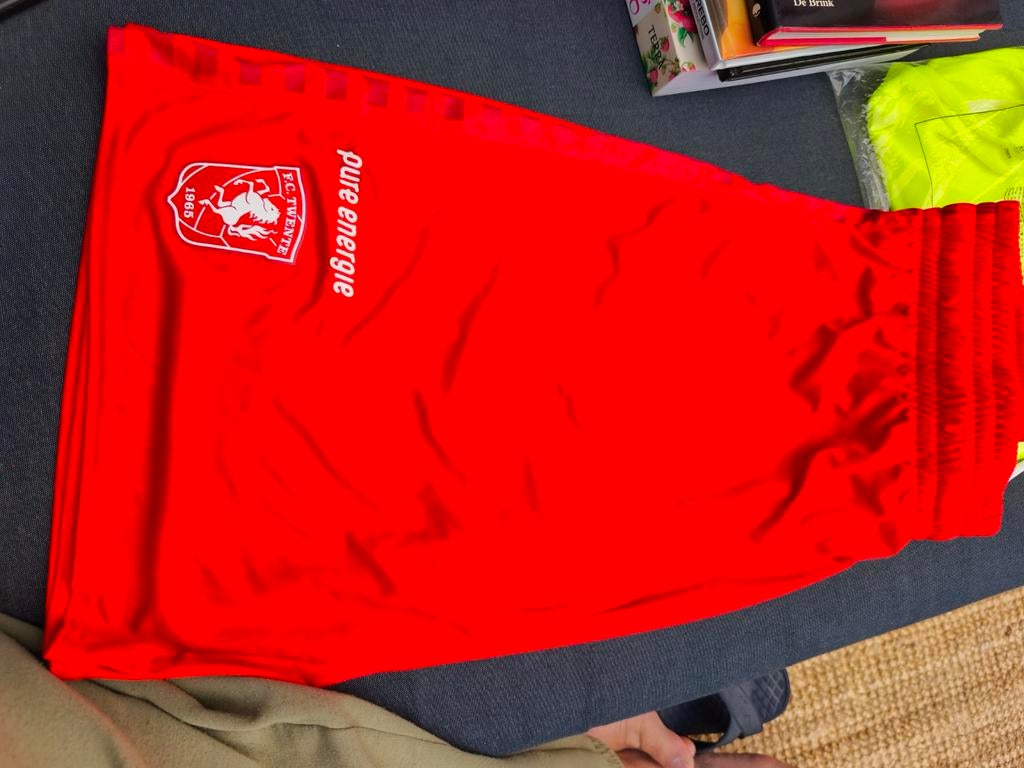 Meyba FC Twente Pure Energie Short Rood Maat L - Nieuw, Ophalen of Verzenden
