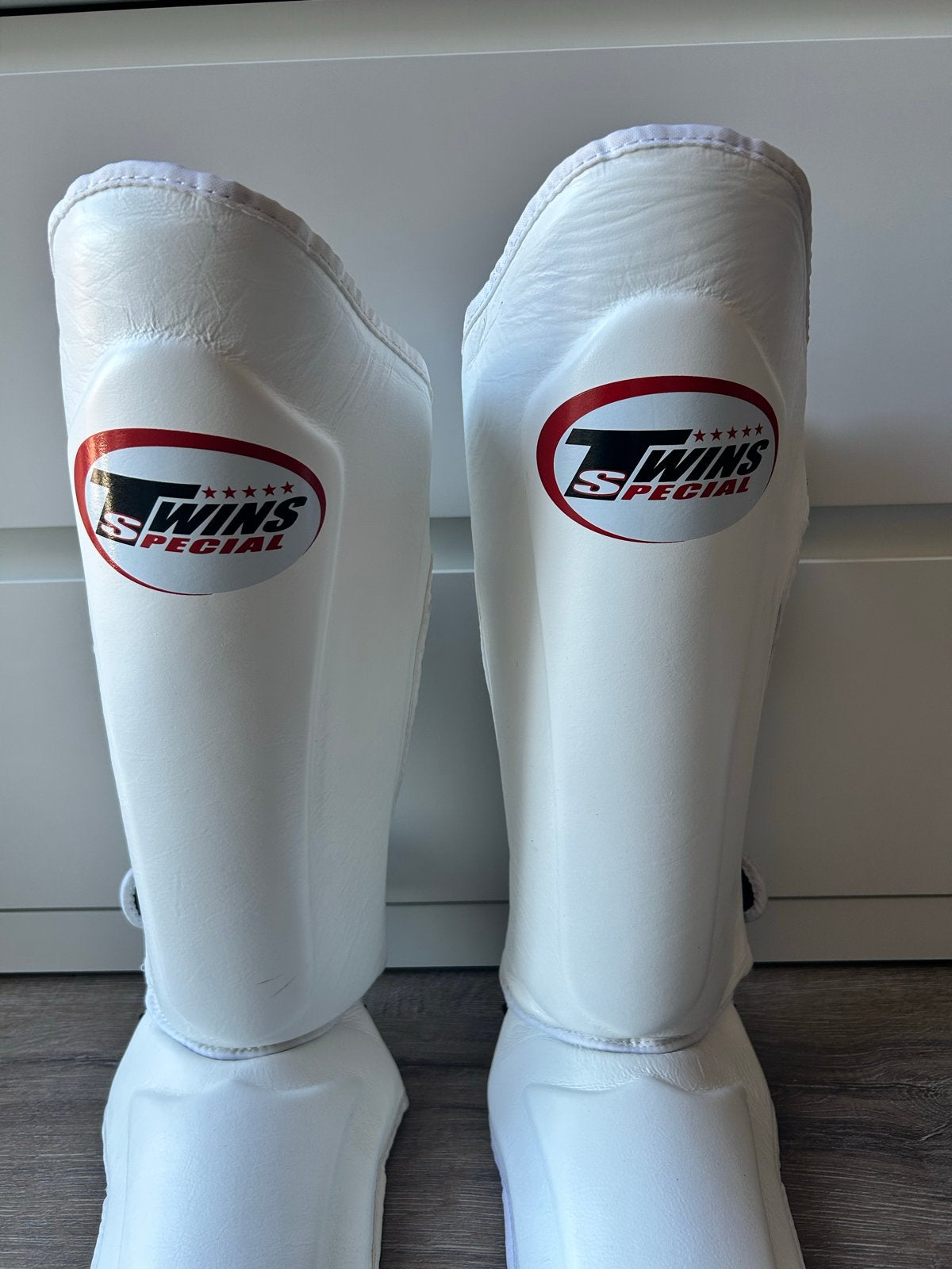 Twins Special scheenbeschermers - Wit - Maat L, Ophalen, Overige, Vechtsportbescherming, Maat L