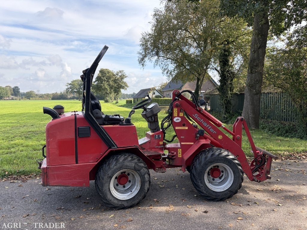Schaffer 3038,  minischovel, bouwjaar 2010, Niet opgegeven, -, Niet opgegeven