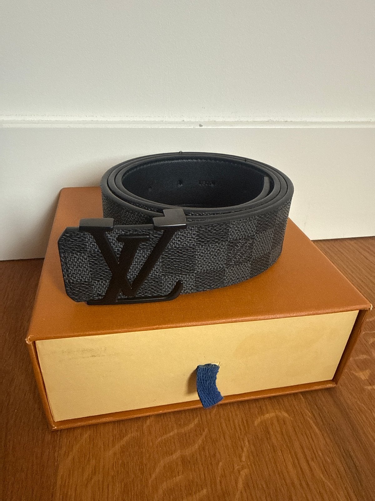 Louis Vuitton Riem Damier Graphite LV Initiales 95/38, 95 tot 105 cm, Ophalen of Verzenden, Zo goed als nieuw, Riem of Ceintuur