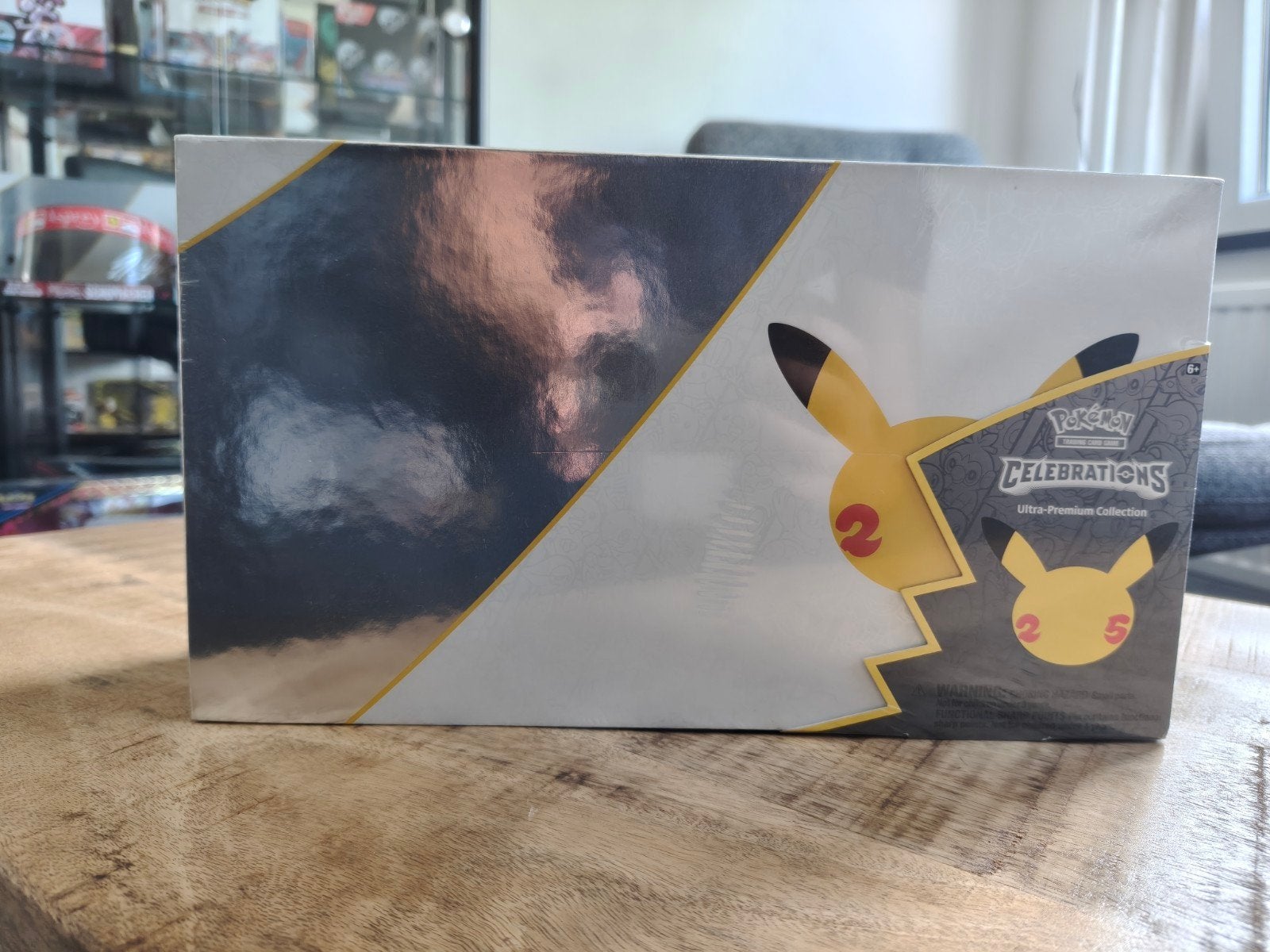 Celebrations Ultra Premium Collection Box, Ophalen, Nieuw