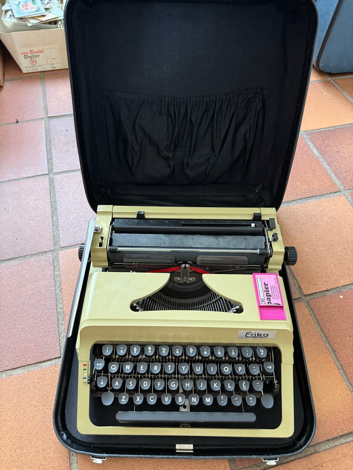 Vintage Werkende typemachine merk Erika, Diversen, Ophalen of Verzenden