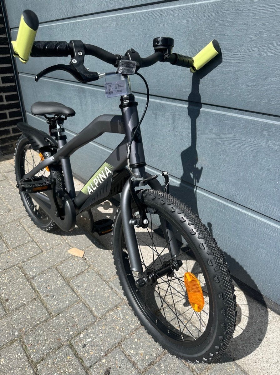 ALPINA Trial 18" Black Matt 27cm, Ophalen, 16 tot 20 inch, ALPINA, -