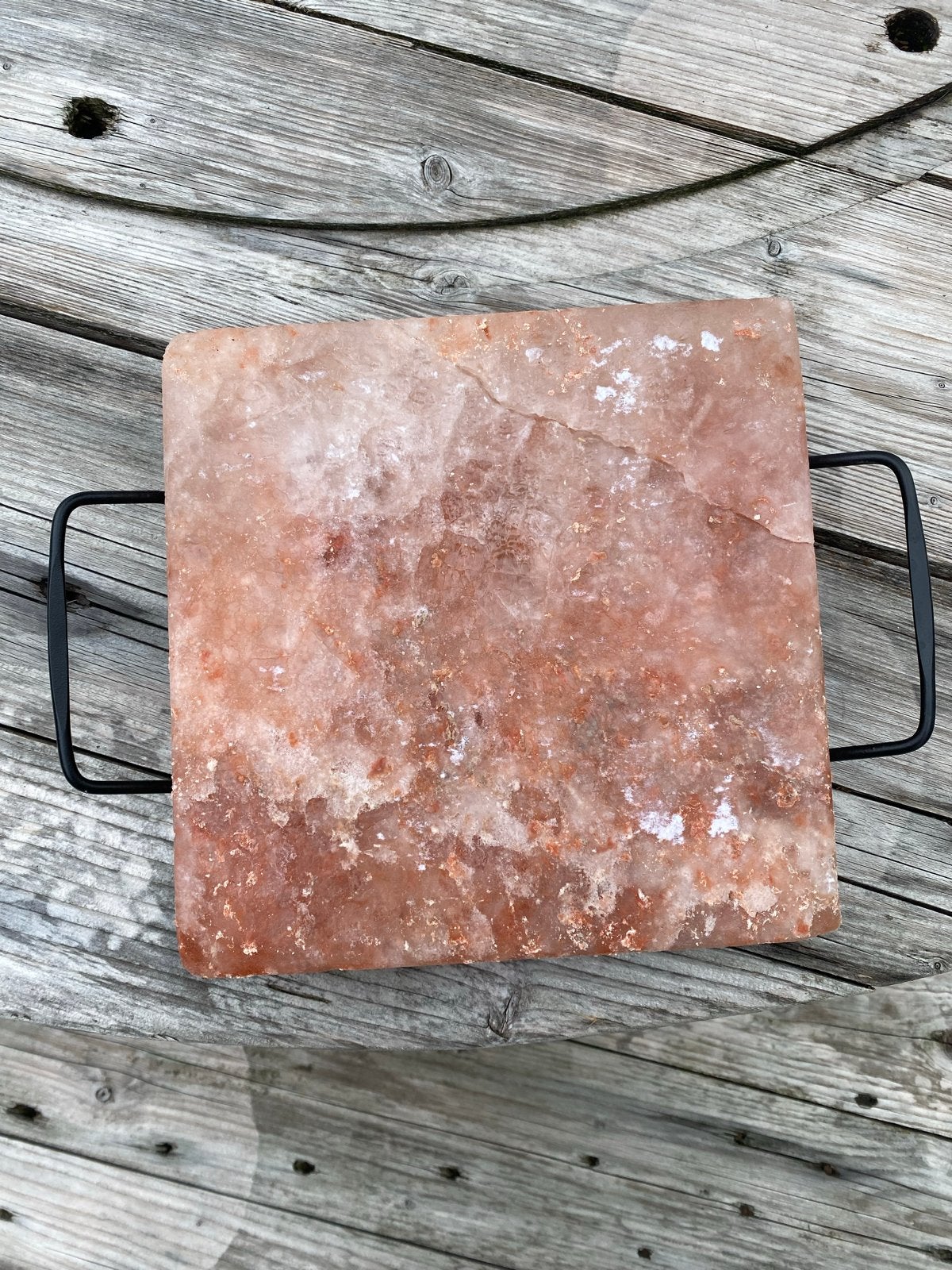 Himalaya Zoutsteen met houder - Grillen en serveren, Gebruikt, Snij-/serveerplank, Ophalen of Verzenden, Roze