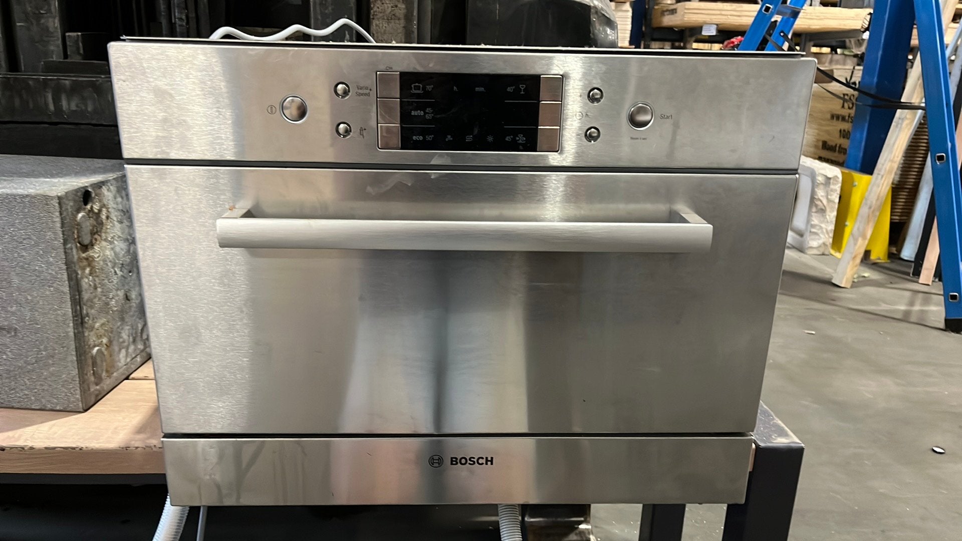 Bosch inbouw vaatwassertje, Witgoed en Apparatuur, Ophalen, Zo goed als nieuw, Inbouw, Minder dan 85 cm