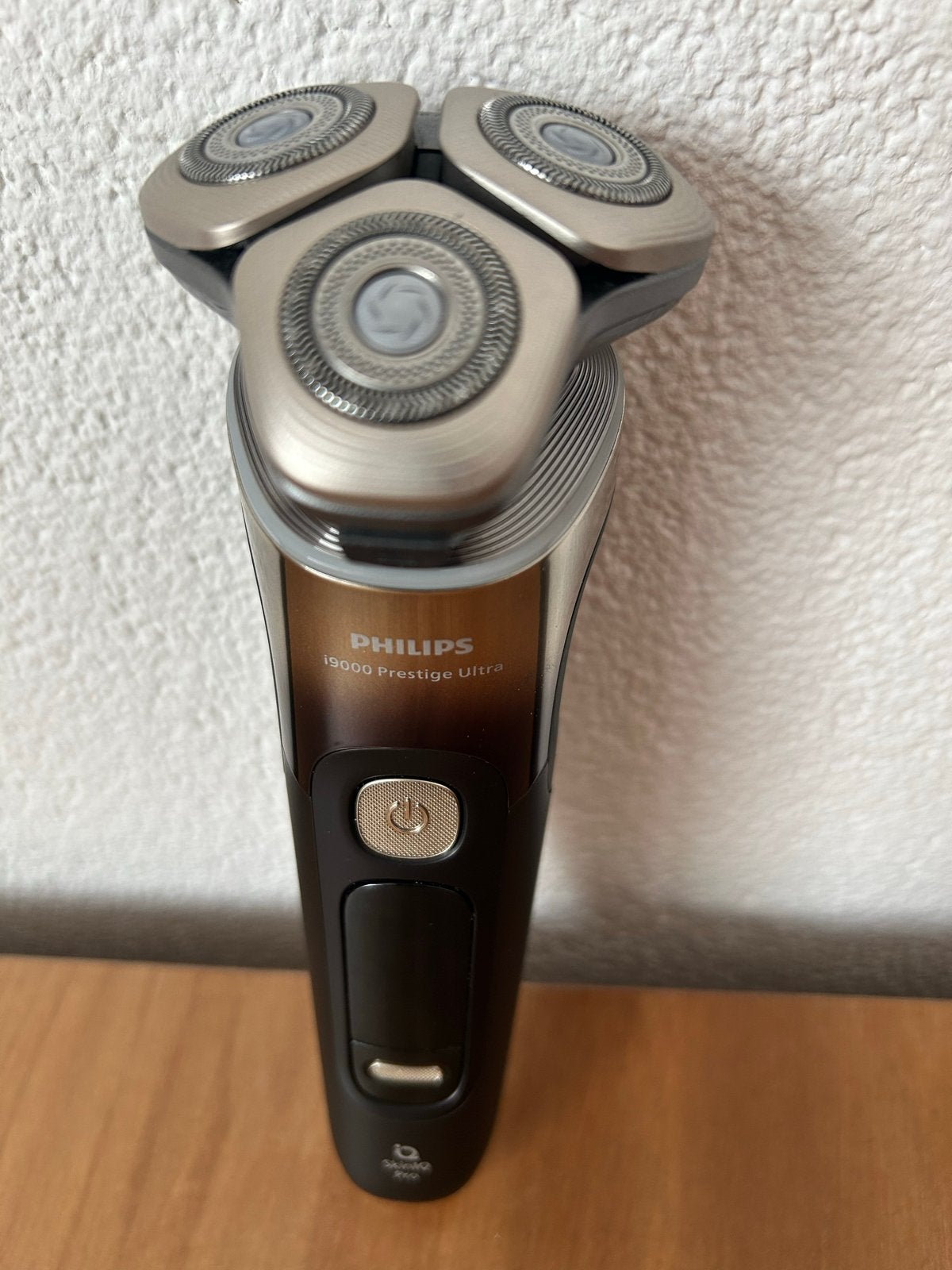 Philips i9000 Prestige Ultra Scheerapparaat, Ophalen of Verzenden, Zo goed als nieuw, Scheren en Epileren