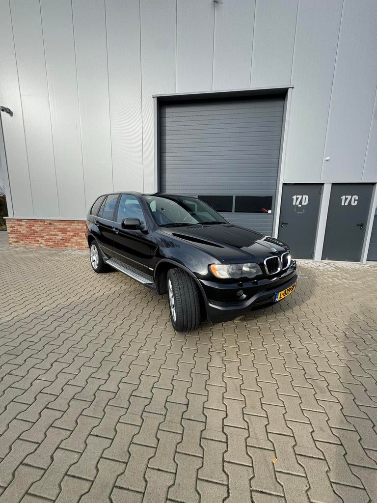 BMW X5 3.0L 6 cilinder, Auto's, Automaat, Zwart, Sedan, 1995 kg