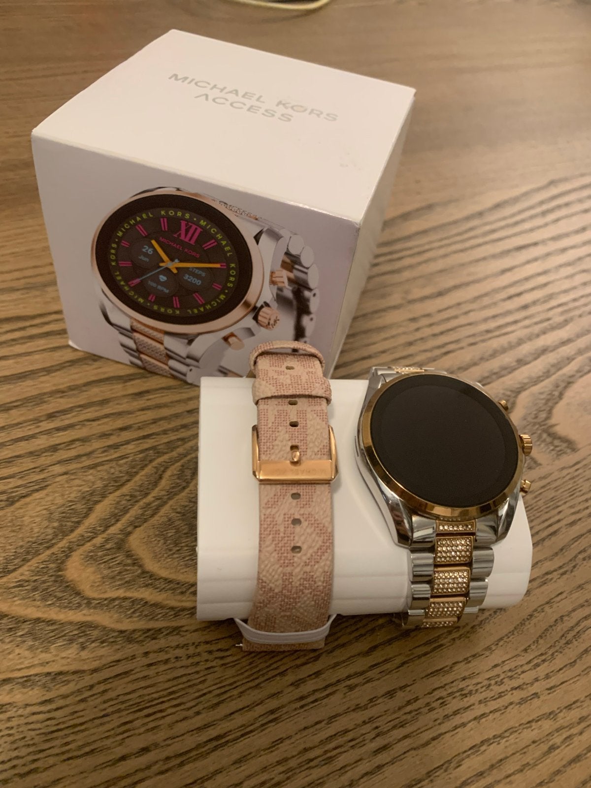 Michael Kors Access Smartwatch - Zilver/Rose goud, Gebruikt, Hartslag, Ophalen of Verzenden, Android