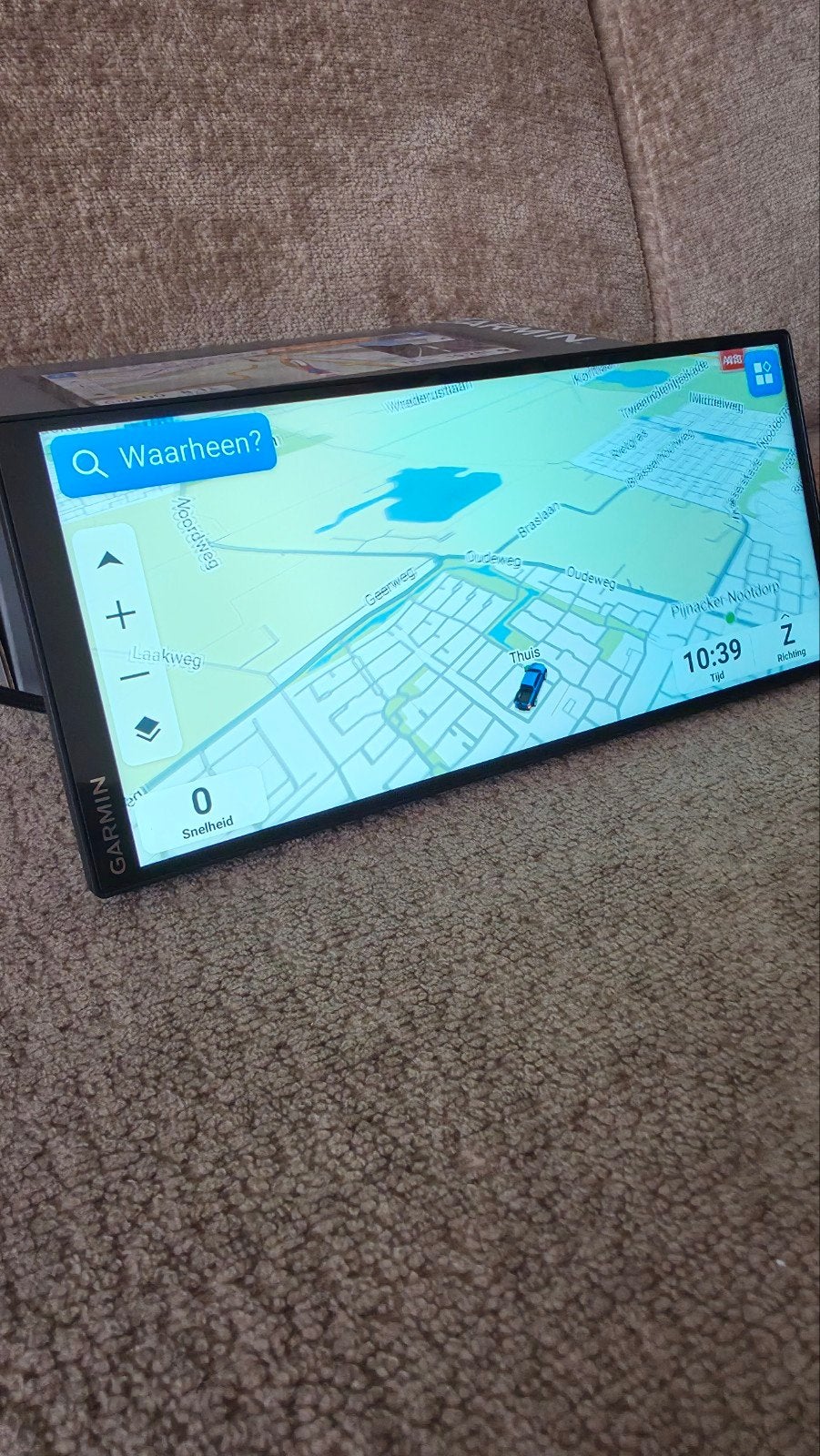 Garmin Drive 8.8 inch navigatiesysteem, Auto diversen, Ophalen of Verzenden, Zo goed als nieuw