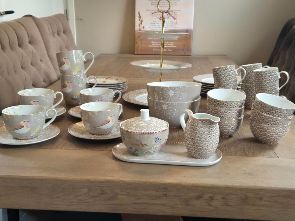 Pip studio servies met vogelmotief - compleet pakket, Ophalen, Nieuw, Overige stijlen, Porselein