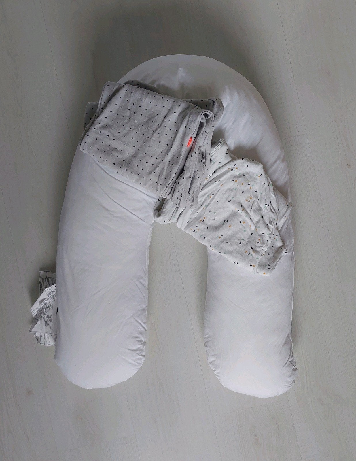 Voedingskussen zwangerschapskussen Hema met twee hoezen, Kinderen en Baby's, Babyvoeding en Toebehoren, Ophalen, Gebruikt, Voedingskussen