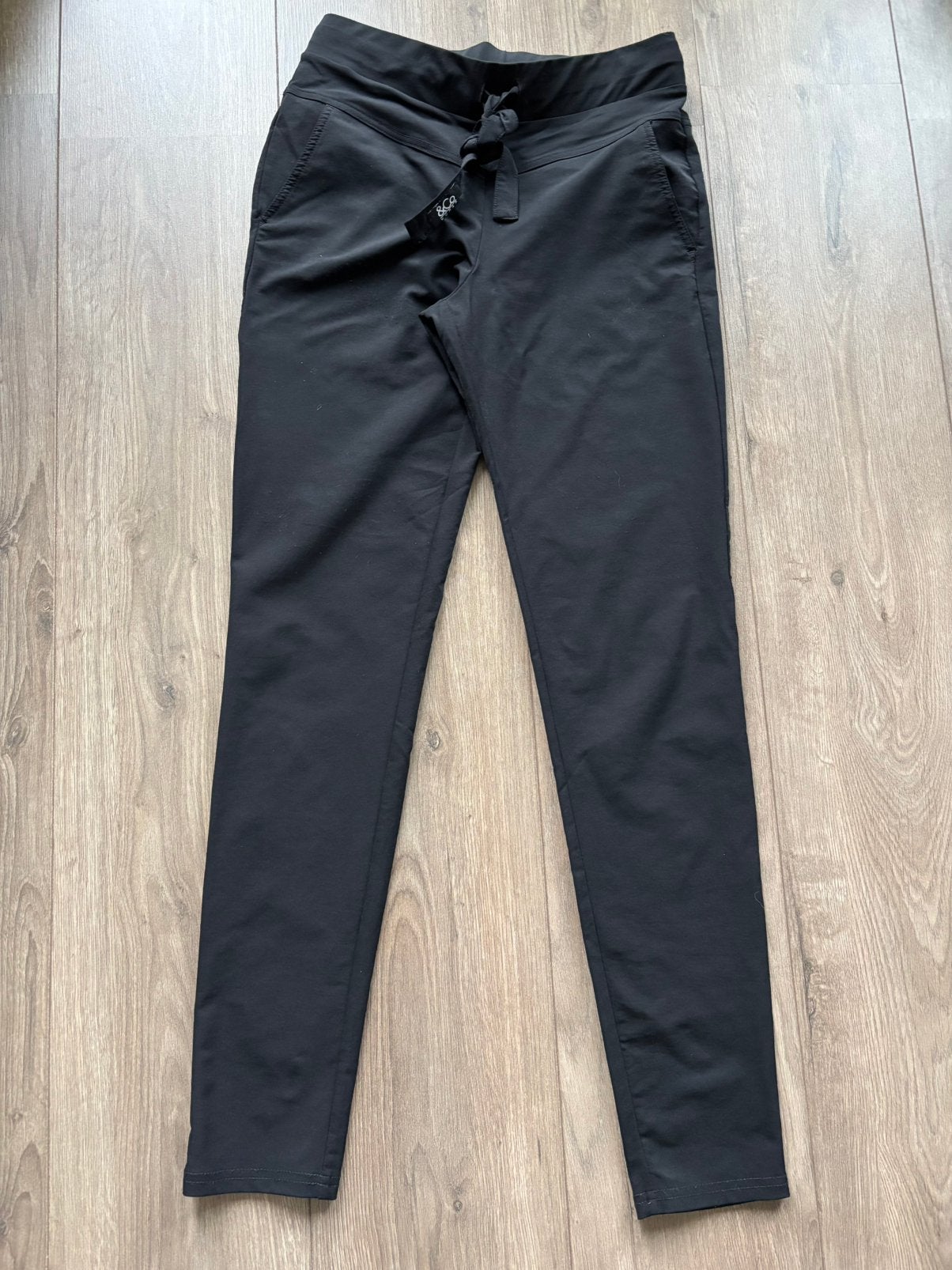 Zwarte travelstof broek, &Co Women, maat xs, Ophalen, Zwart, Zo goed als nieuw, Maat 34 (XS) of kleiner