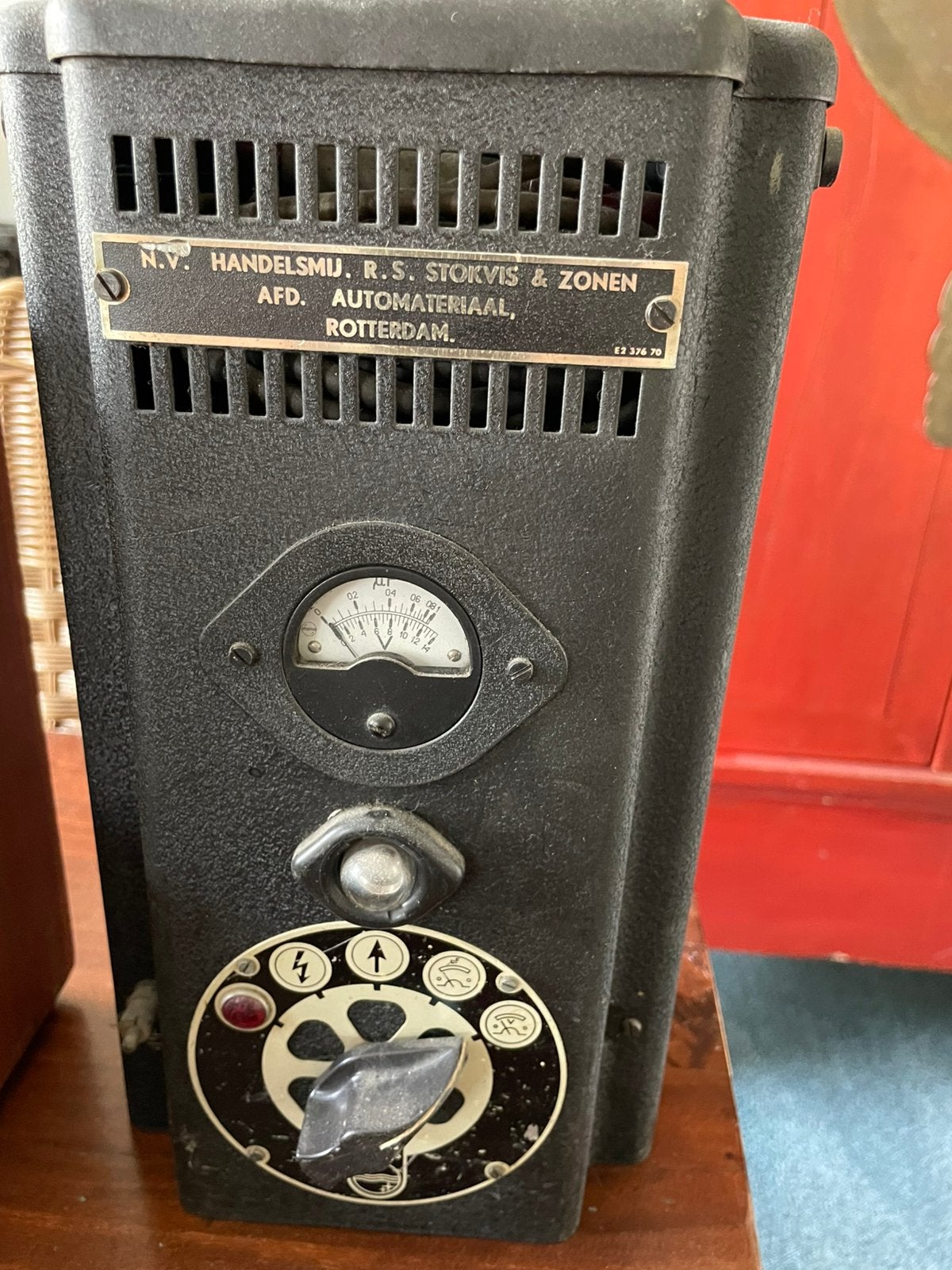 Voltmeter, Ophalen of Verzenden, Zo goed als nieuw