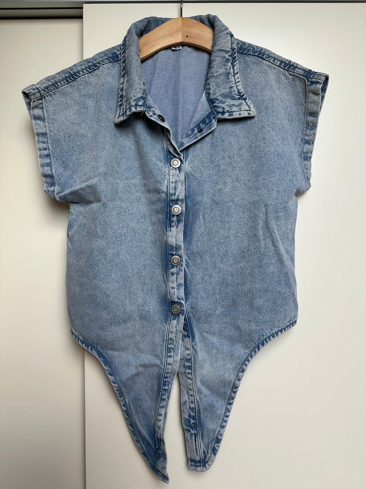 Spijkerblouse mt 146/152, Ophalen of Verzenden, Zo goed als nieuw, Meisje, Overhemd of Blouse