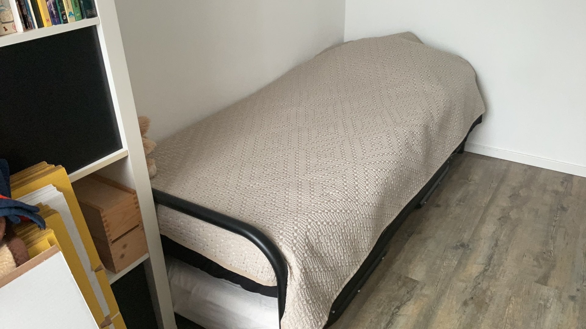 Onderschuifbed, Ophalen, Gebruikt, Eenpersoons, Bruin
