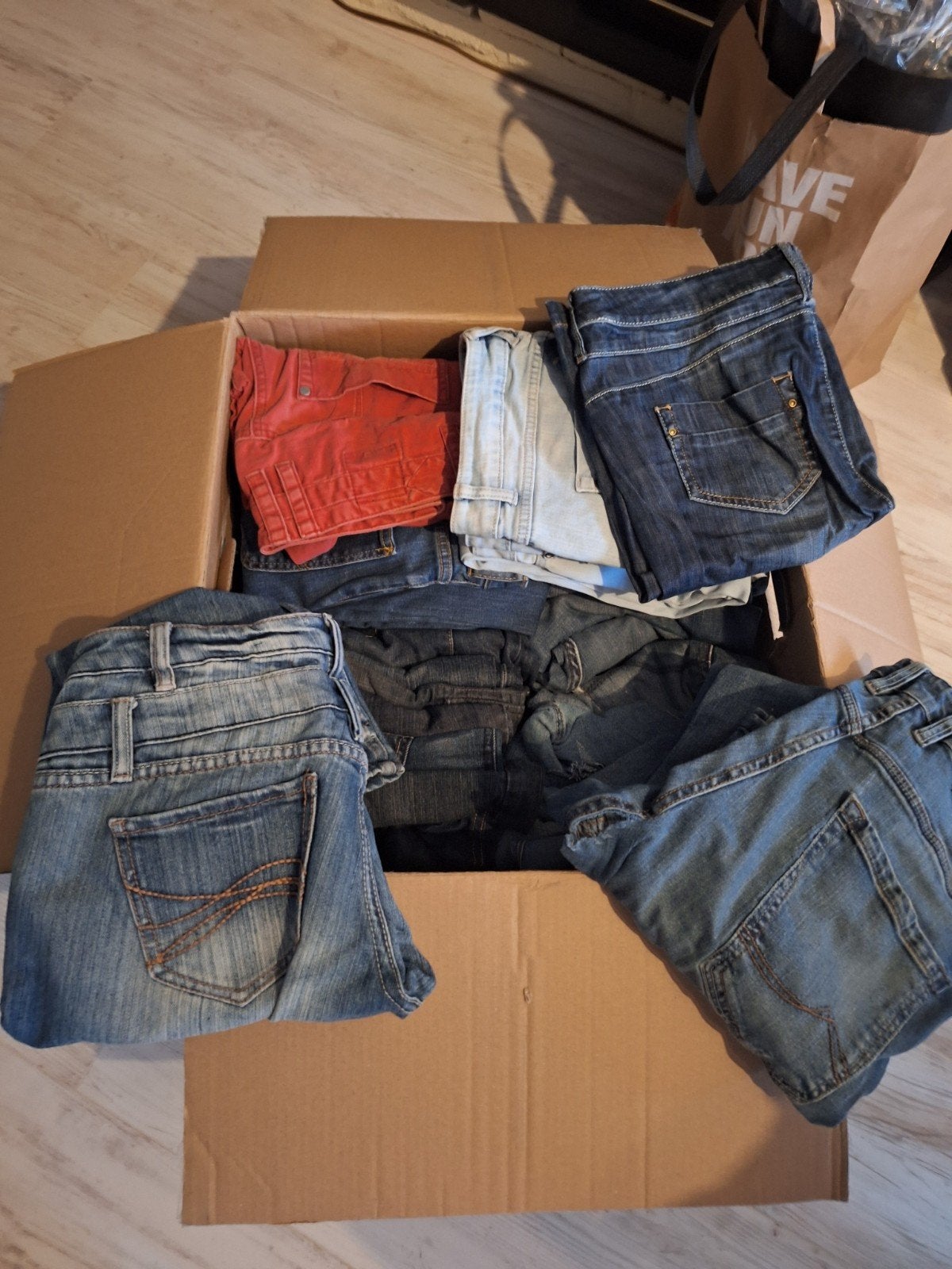 Jeans-en spijkerstof, Ophalen
