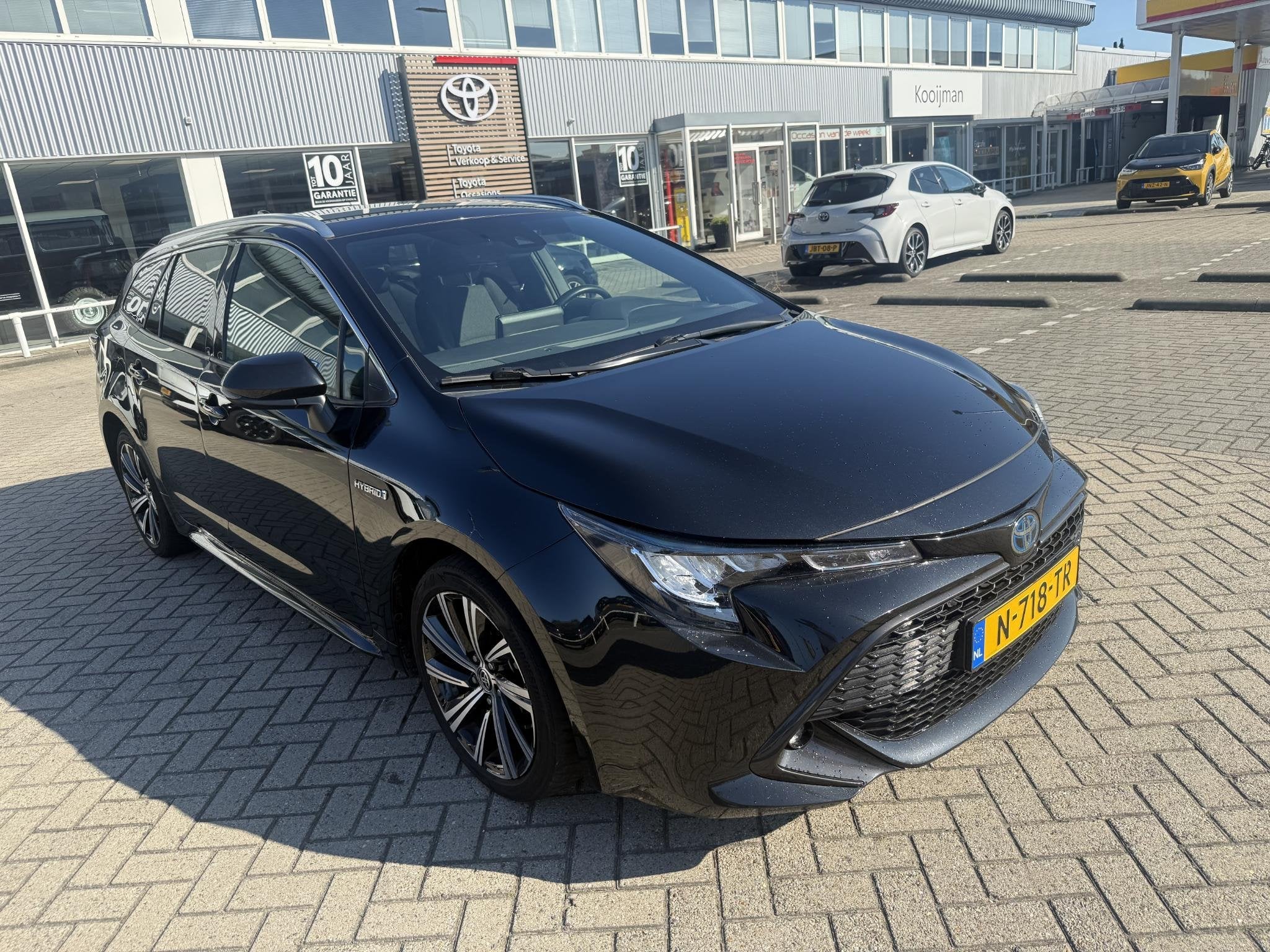 Foto 20 van Toyota Corolla Touring Sports 1.8 Hybrid Business Plus + tre