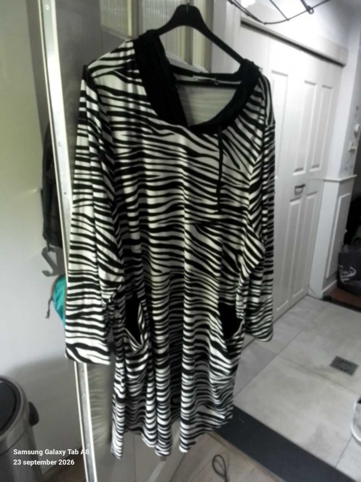 Zebraprint Tuniekmet Capuchon  en vest van Studio Clothing, Studio Clothing, Ophalen of Verzenden