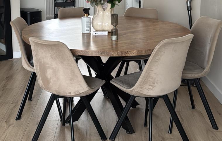 Eettafel met 6 champagnekleurige velvet kuipstoelen, Gebruikt, 100 tot 150 cm, Rond, 200 cm of meer