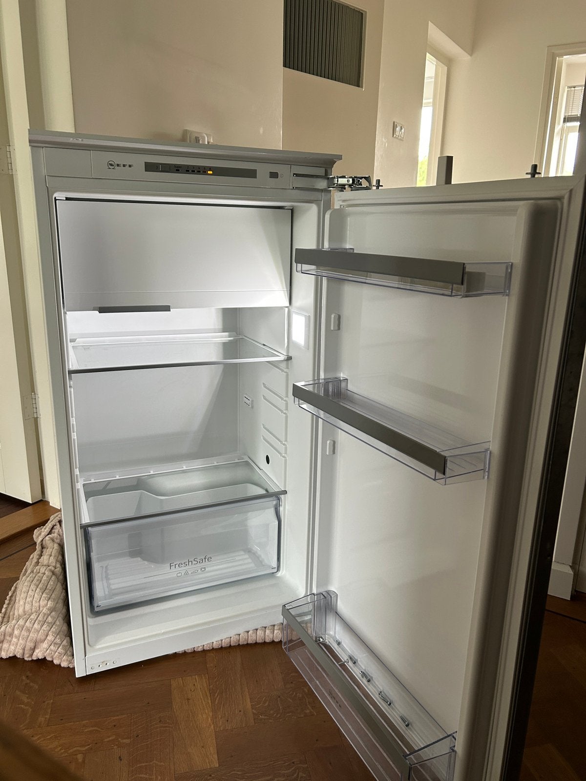 Inbouw-koelkast met vriesvak – Neff KI2322F30/01, Witgoed en Apparatuur, Koelkasten en IJskasten, Ophalen, Gebruikt, Met vriesvak