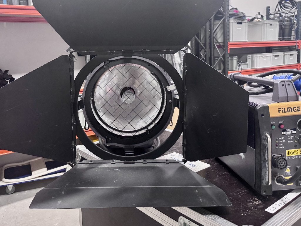Filmgear 4/2.5KW HMI Fresnel Licht met Ballast V3, Overige merken, Belichting, Ophalen, Gebruikt
