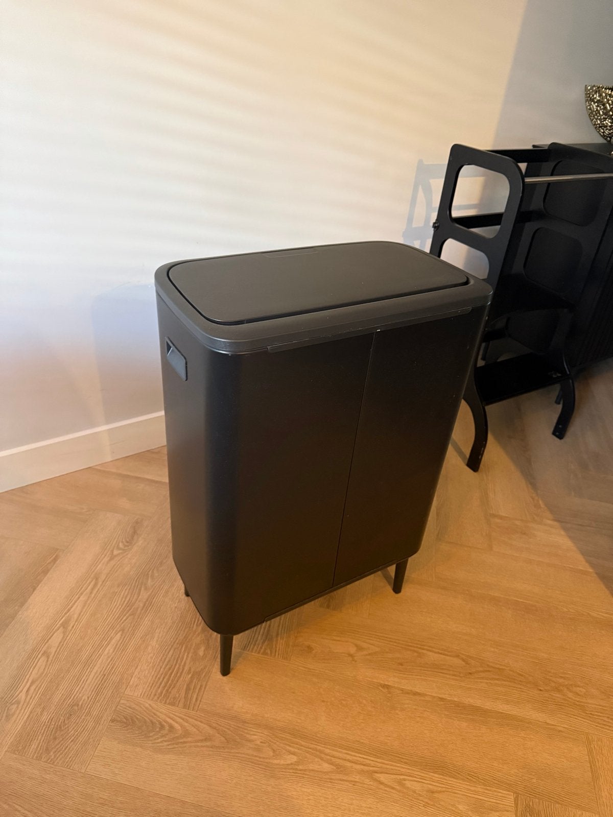 Brabantia Bo Touch Bin Hi - Zwarte afvalemmer, Huis en Inrichting, Woonaccessoires | Prullenbakken, Ophalen, Gebruikt, 30 tot 40 liter