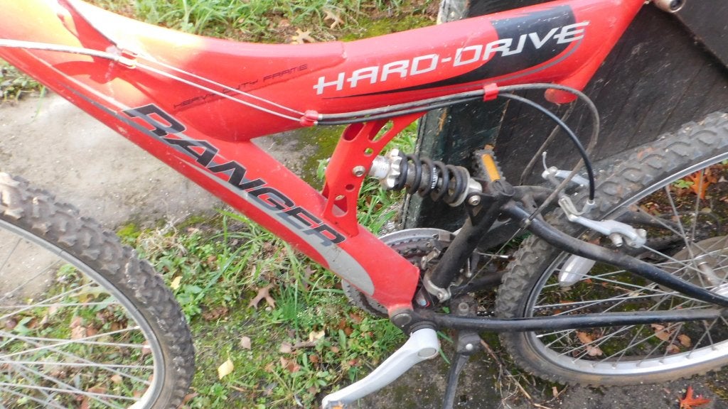 Stoere jongensfiets met dikke banden - opknapbeurt nodig, Fietsen en Brommers, Ophalen, Gebruikt, Velgrem, Ranger