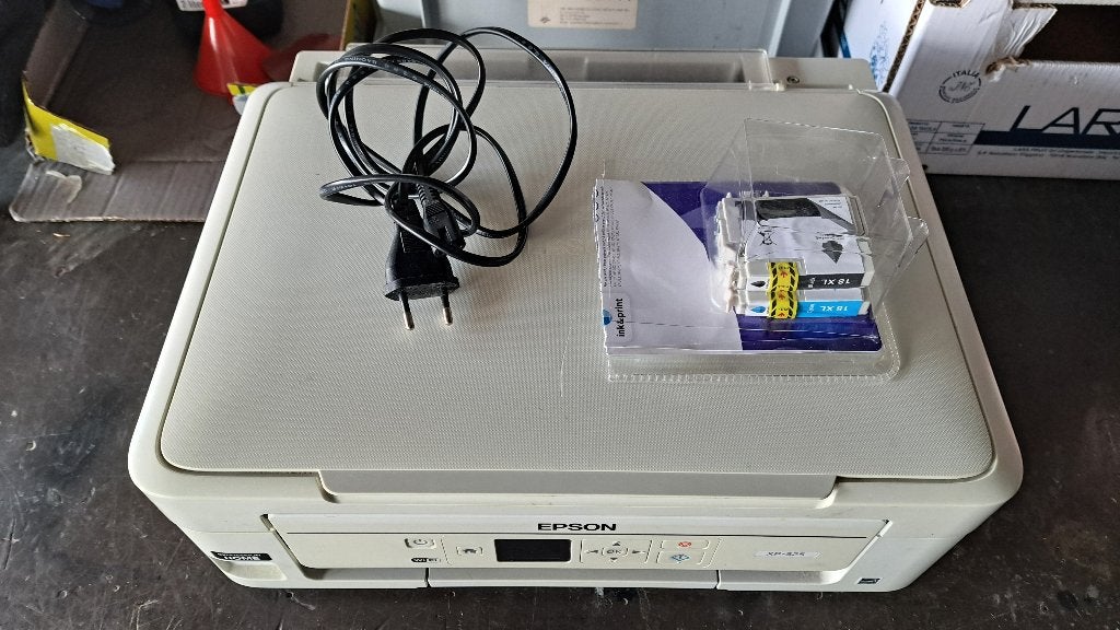 Epson printer XP325, Computers en Software, Printers, Printer, Epson, Ophalen of Verzenden, Niet werkend