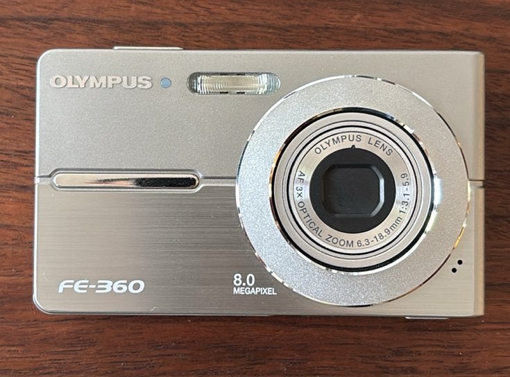 Olympus FE-360 Compactcamera/digicam, Audio, Tv en Foto, Fotocamera's Digitaal, Gebruikt, Olympus, Compactcamera, Accu