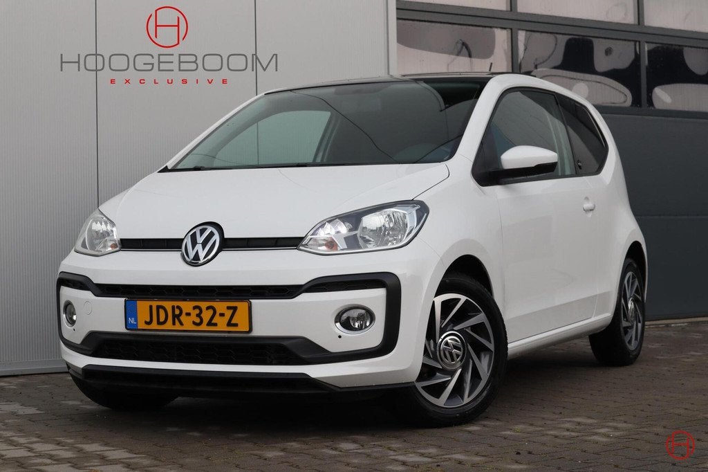 Volkswagen Up! 1.0 TSI 90 PK Sound up! / Panoramadak / Airco, Voorwielaandrijving, Stof, Gebruikt, 4 stoelen