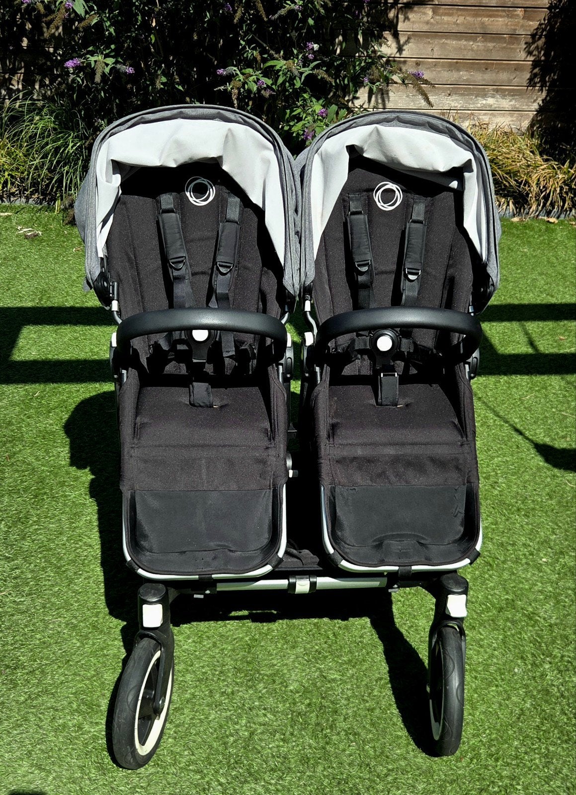 Complete Bugaboo Donkey Duo kinderwagen zwart/lichtgrijs, Ophalen, Zo goed als nieuw, Bugaboo, Duowagen