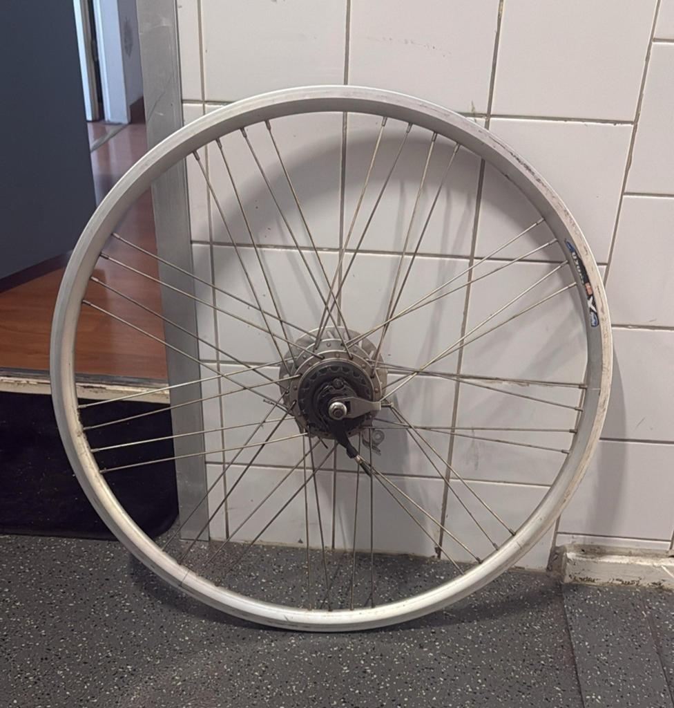 achterwiel 28 inch nexus 8, Fietsen en Brommers, Shimano Nexus, Zo goed als nieuw, Aluminium, Tijdrit-/triatlonfiets