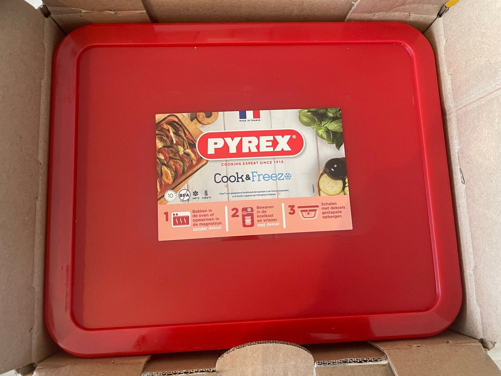 Set van 3 Pyrex Cook & Freeze ovenschalen met deksel, Huis en Inrichting, Keuken | Keukenbenodigdheden, Ophalen of Verzenden, Nieuw