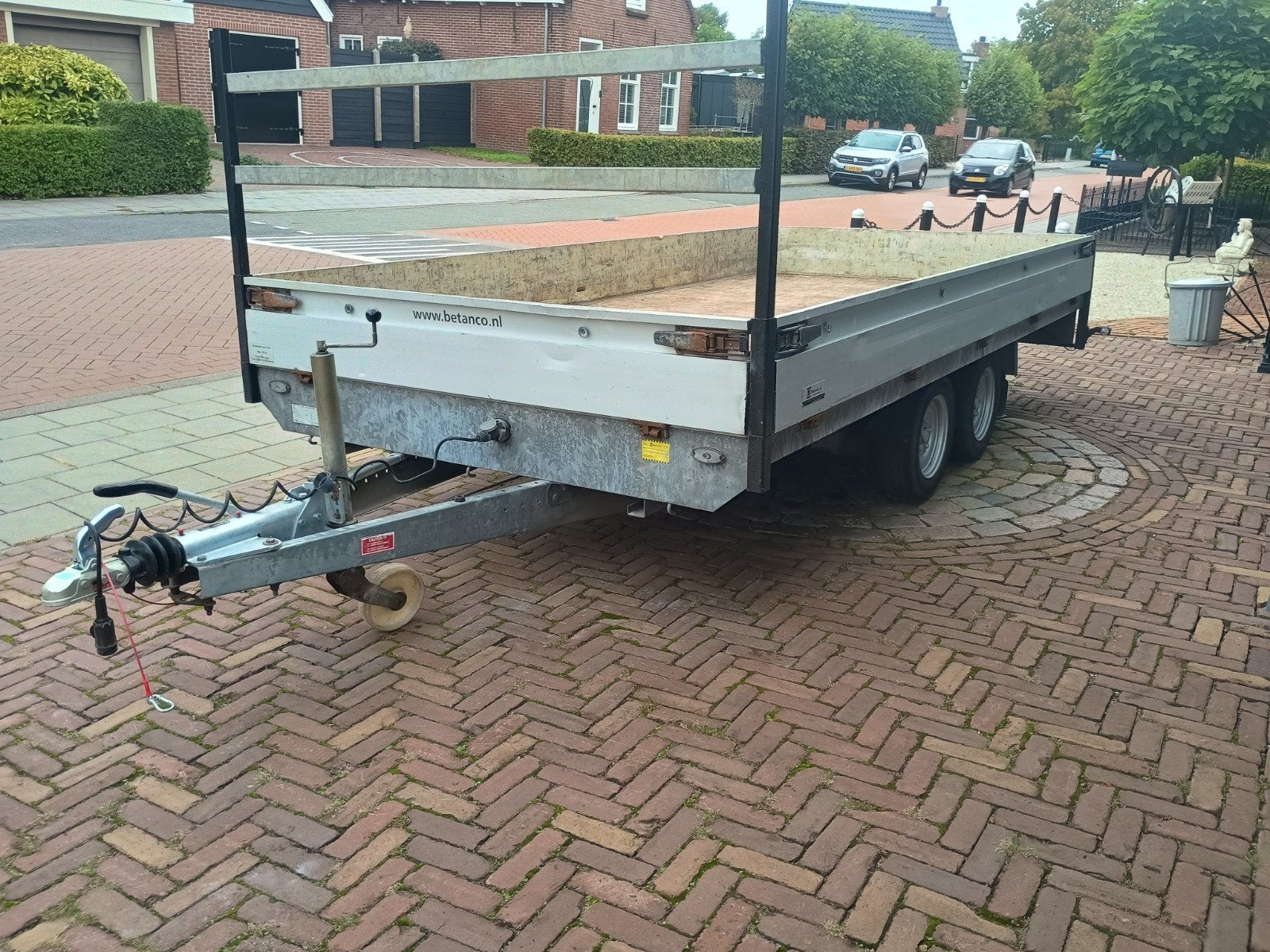 te koop 2700kg plateau aanhangwagen 400x200 goed bod mogelik, Ophalen