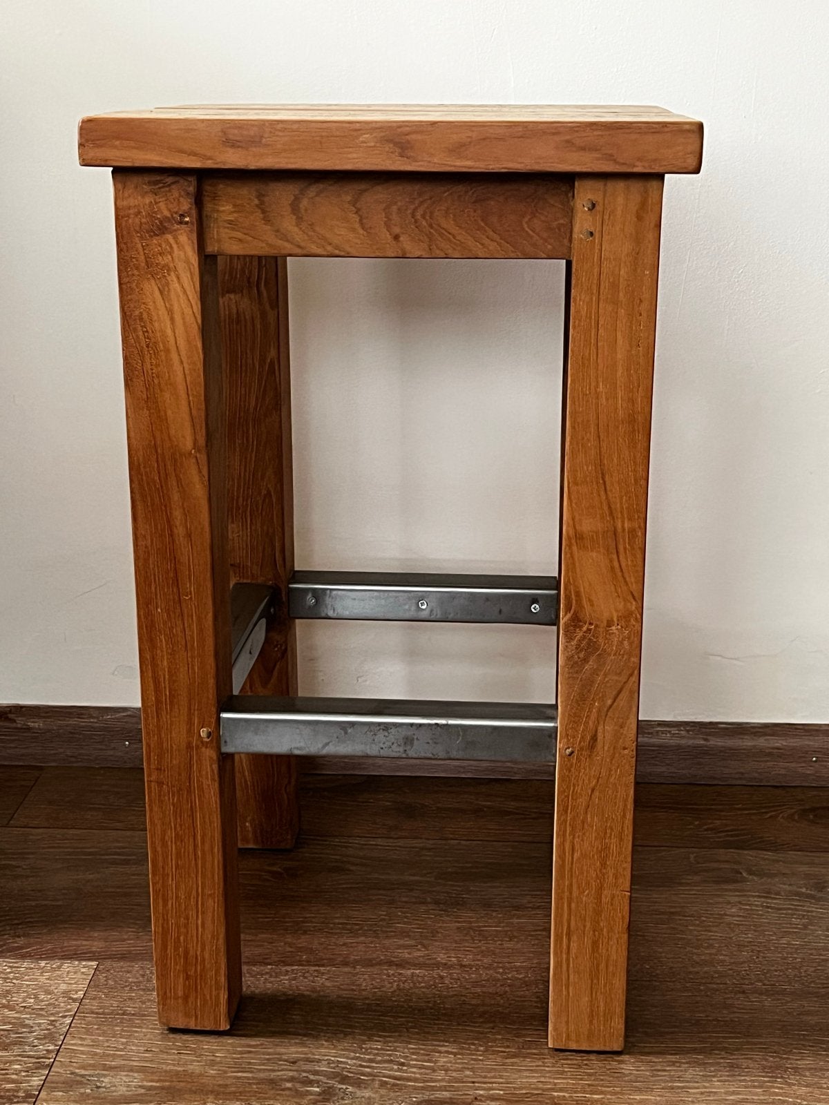 Houten kruk of tafeltje - 60 cm hoog, Ophalen, Gebruikt, Hout