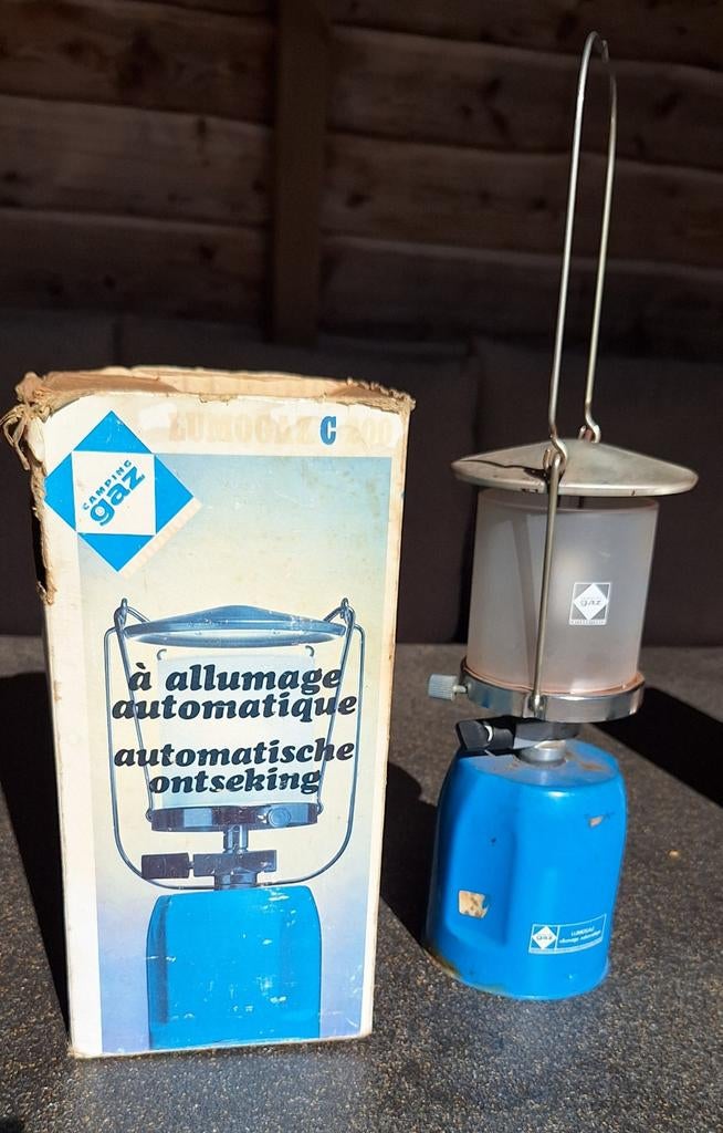 Vintage Campingaz Lumogaz C200 gaslamp met doos, Caravans en Kamperen, Kampeeraccessoires, Ophalen of Verzenden, Gebruikt