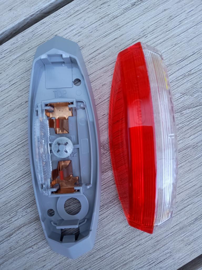 Hella Markeringslicht Opbouw Rechts 12V Grijs, Ophalen of Verzenden, Nieuw