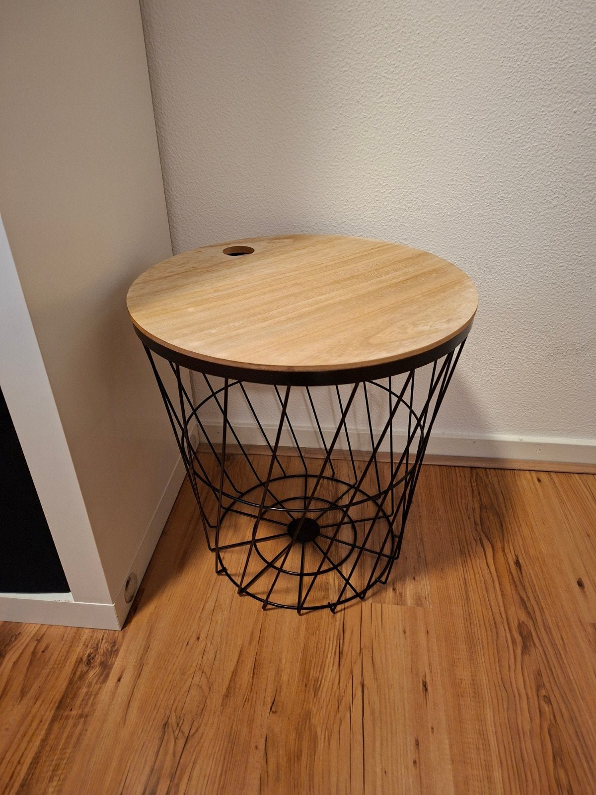 bijzettafel zwart metalen draadframe en houten blad 38,5x40, Ophalen, Minder dan 55 cm, Rond, Zo goed als nieuw