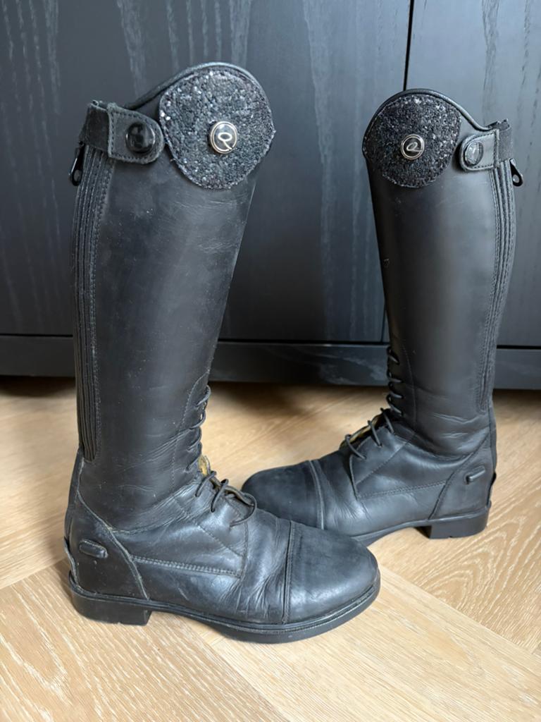 QHP rijlaars Romy zwart leer met glitters maat 32 N, Kinderen, Dressuur, Ophalen of Verzenden, Zo goed als nieuw