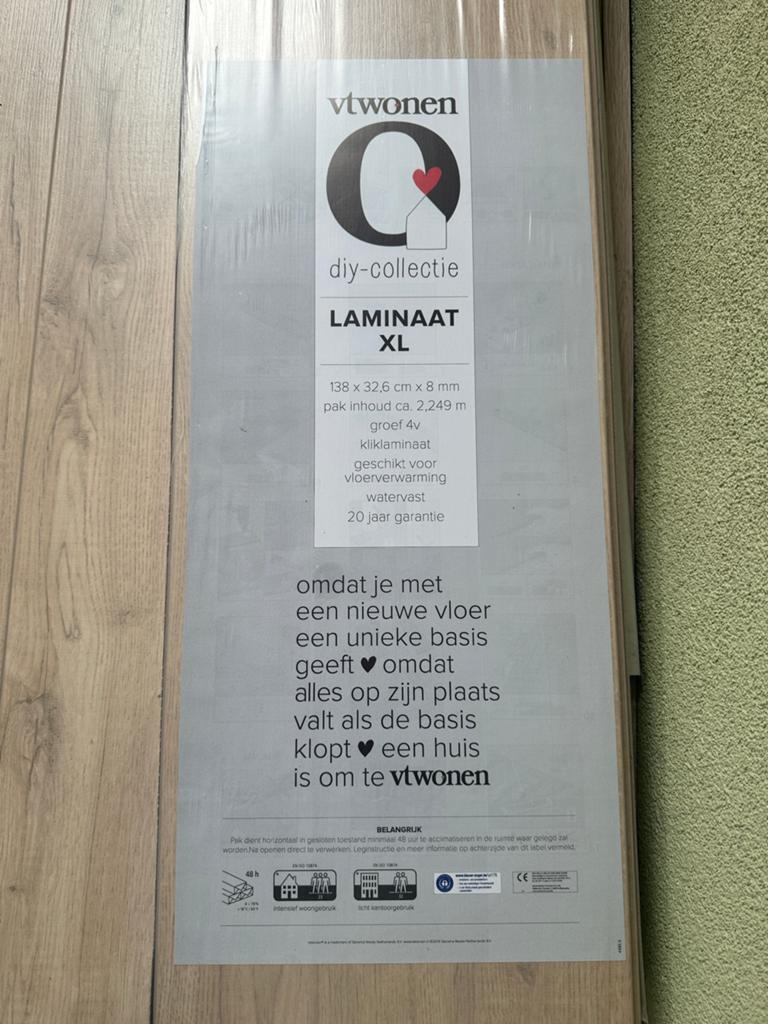 2 pakken nieuw laminaat ca 4,5m2 klik, 30 cm of meer, 50 tot 150 cm, Nieuw, Ophalen of Verzenden